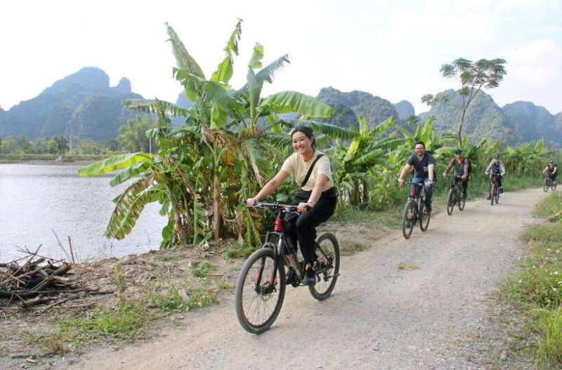 from-hanoi-ninh-binh-hoa-lu-tam-coc-boat-trip-mua-cave