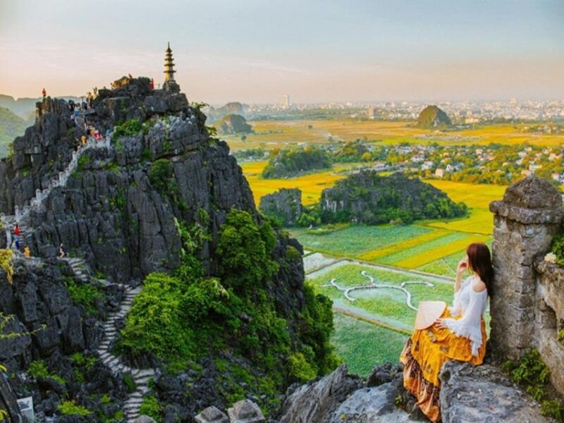 from-hanoi-ninh-binh-hoa-lu-trang-an-mua-cave-day-tour