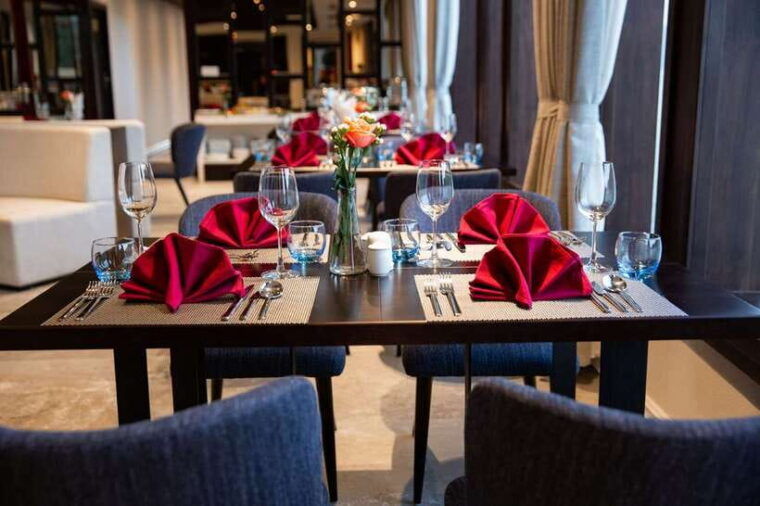 from-hanoi-or-halong-halong-bay-day-cruise