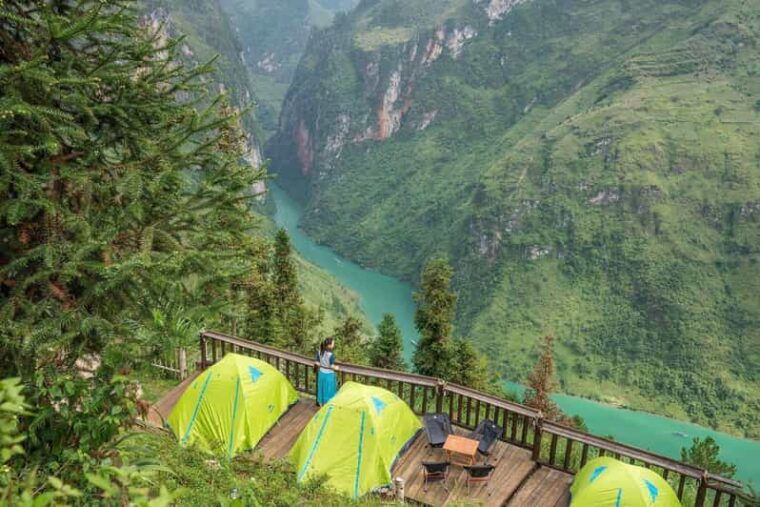 from-hanoi-or-sapa-2-day-ha-giang-loop-tour-self-driving