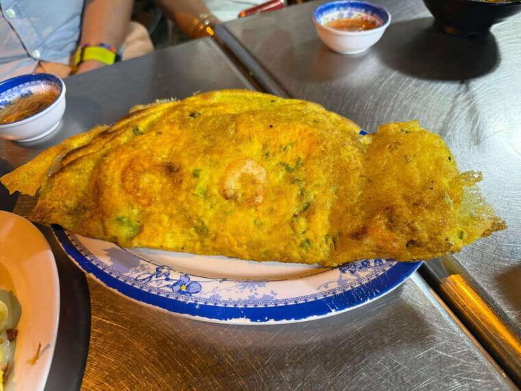 from-hanoi-private-street-food-walking-with-female-guide