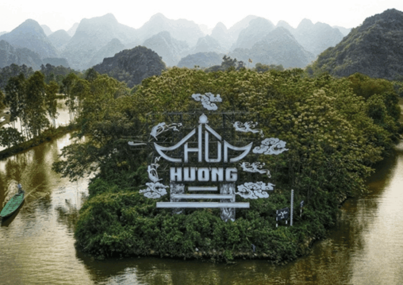 from-hanoi-private-tour-incense-village-perfume-pagoda