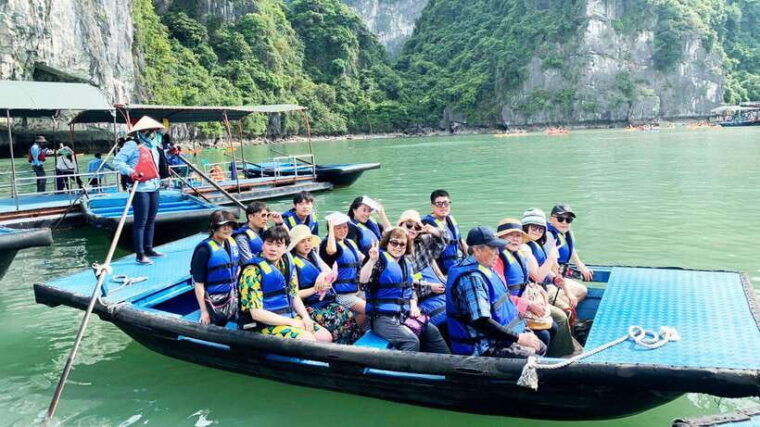 from-hanoi-route-1-halong-cruise-come-back-hanoi-early
