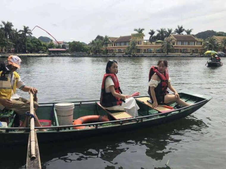 from-hanoi-tam-coc-hoa-lu-mua-cave-full-day-trip