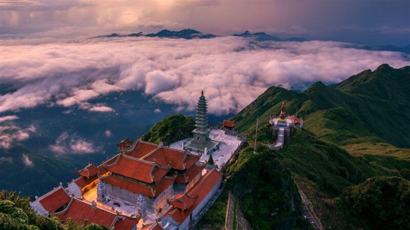 from-hanoi-two-day-sapa-tour-with-fansipan-peak-visit
