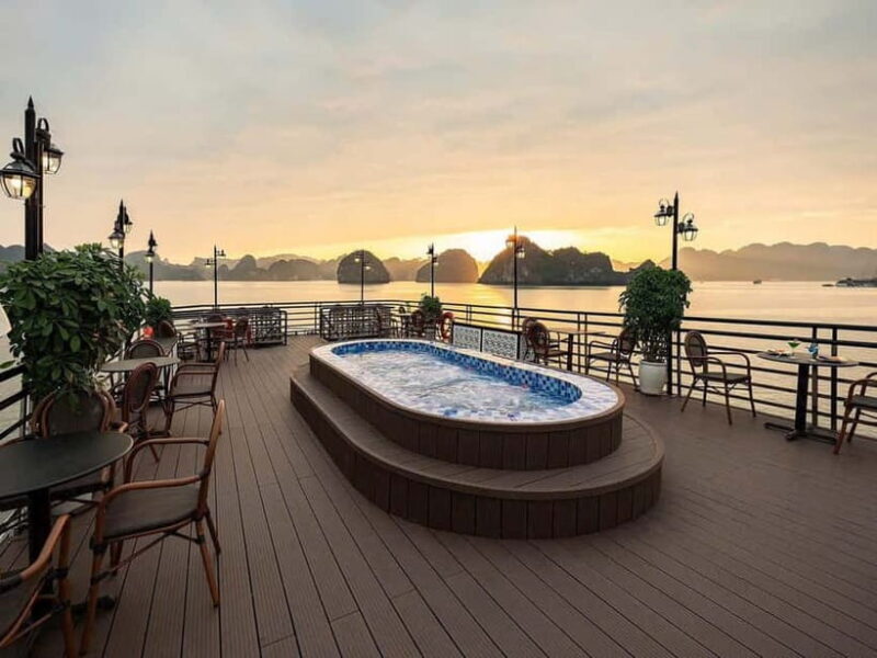 From Hanoi:Ha Long Bay Day Tour w/ Thien Cung Cave& Kayaking - FAQ