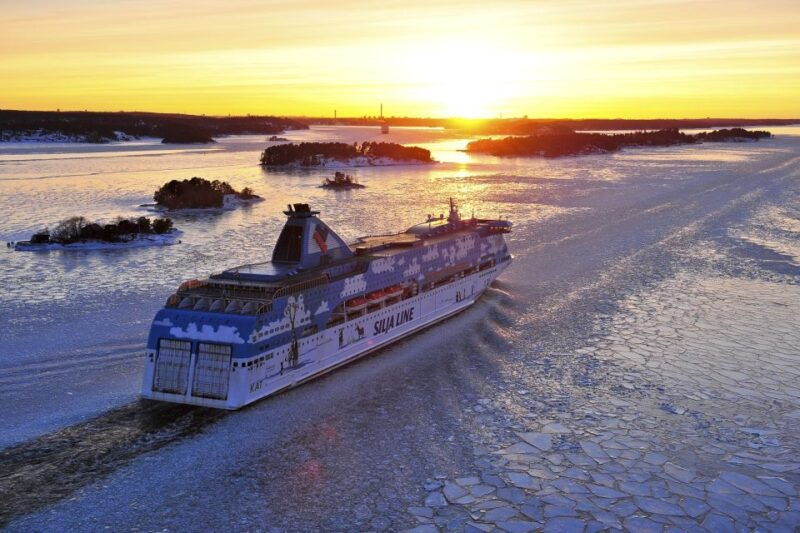 from-helsinki-tallinn-guided-full-day-tour-by-ferry