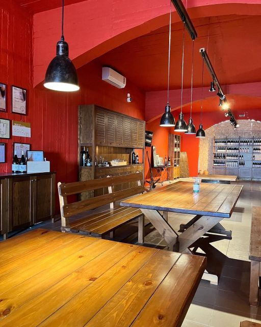 from-heraklion-wine-tasting-experience-at-lyrarakis-winery