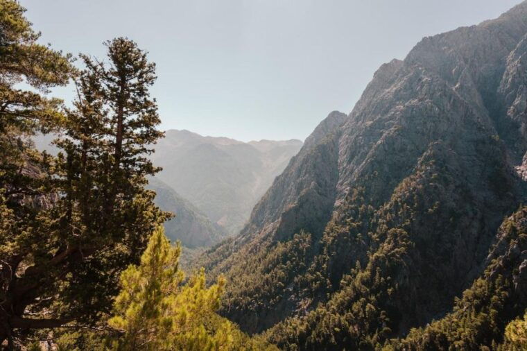 from-heraklionagia-pelagiamalia-samaria-gorge-guided-trip
