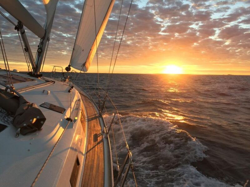 from-heraklionsunset-cruise-to-dia-island