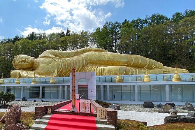 From Hitsujigaoka to Buddha Hill Sapporo Photo Spots Tour - Exploring Sapporos Scenic and Cultural Highlights