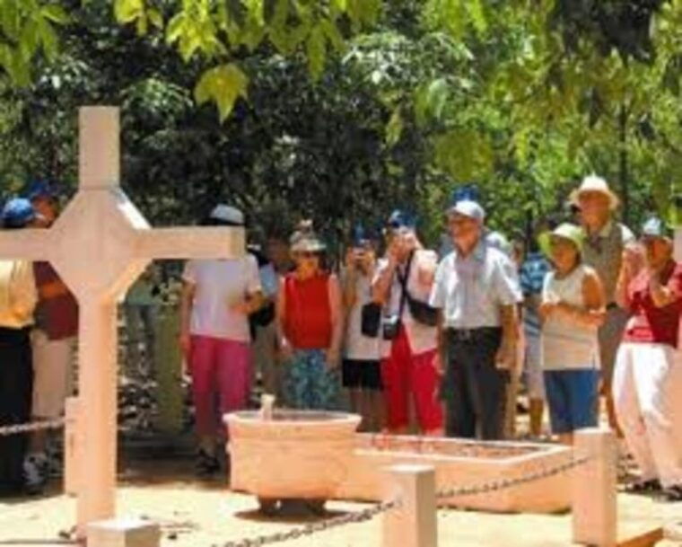 from-ho-chi-minh-city-long-tan-and-nui-dat-battlefields