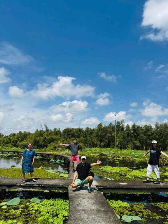 from-ho-chi-minh-city-tan-lap-floating-village-eco-day-tour