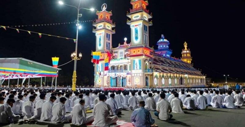 from-ho-chi-minh-cu-chi-tunnels-cao-dai-temple