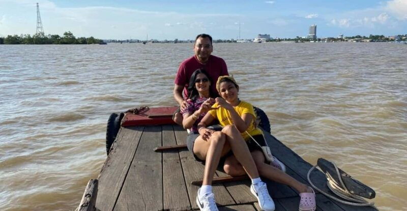 from-ho-chi-minh-mekong-delta-day-tour-with-rowing-boat