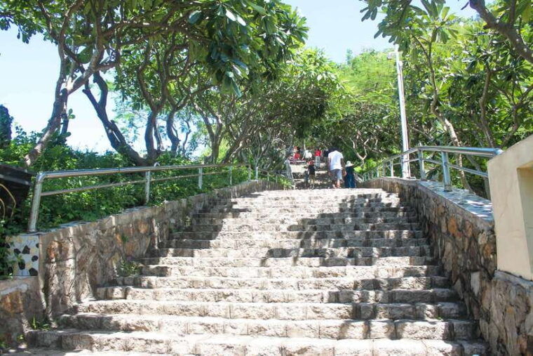 from-ho-chi-minh-private-vung-tau-beach-tour-with-lunch