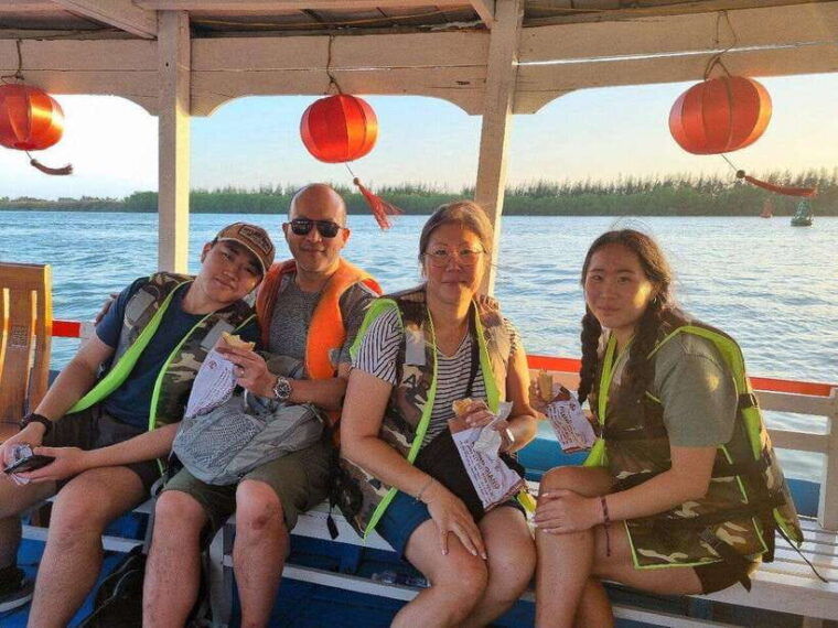 from-hoi-an-cam-thanh-cooking-class-my-son-heritage-tour