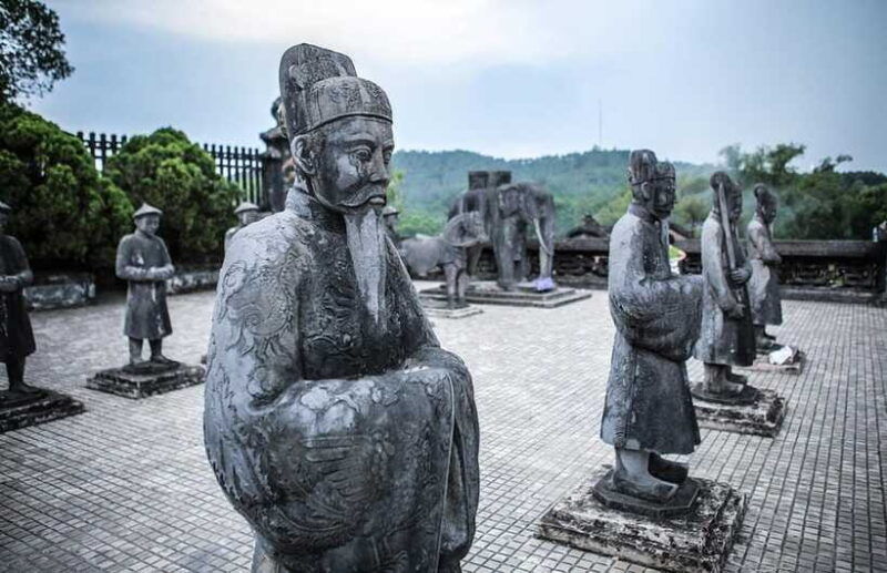 from-hoi-an-da-nang-hue-imperial-city-hai-van-pass-tour