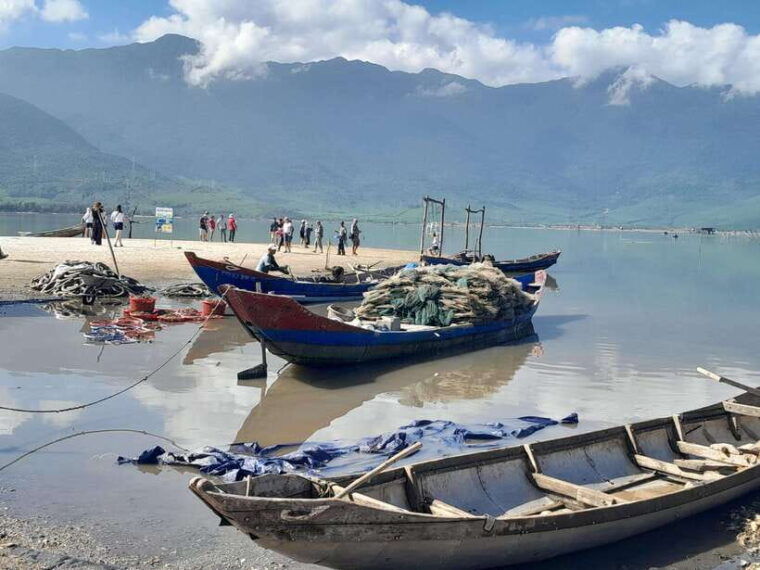 from-hoi-an-private-car-to-hue-with-my-son-sanctuary