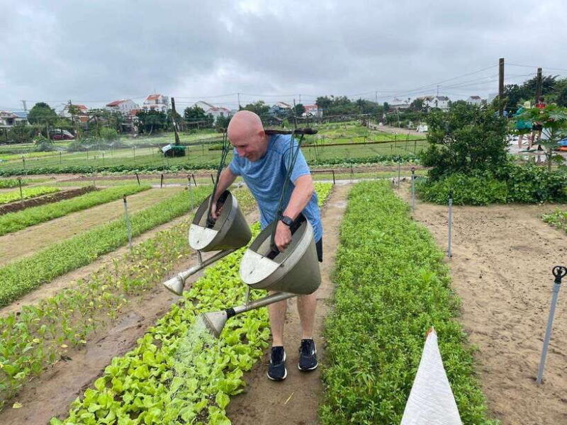from-hoi-an-tra-que-vegetable-village-cooking-class