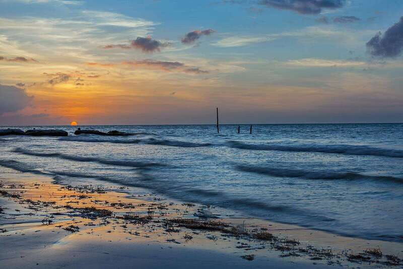 from-holbox-sunsea-sunset-kayak