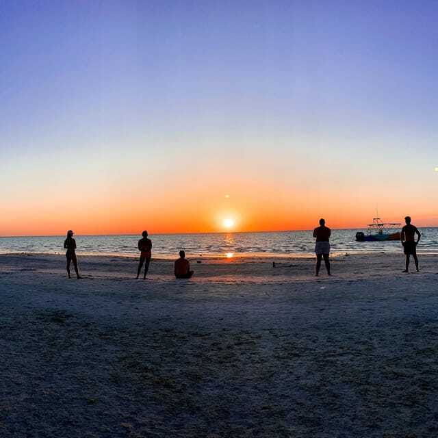 from-holbox-sunsea-sunset-kayak