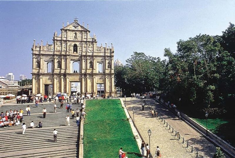 From Hong Kong: Private Macau Heritage Tour with transfer - An Authentic Day Trip with Rich Cultural Insights