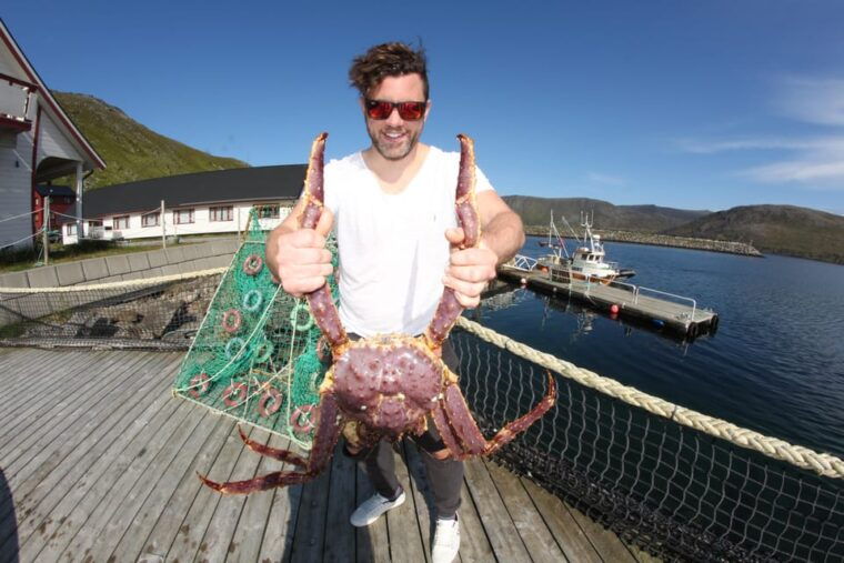 from-honningsvag-north-cape-and-king-crabs-tour