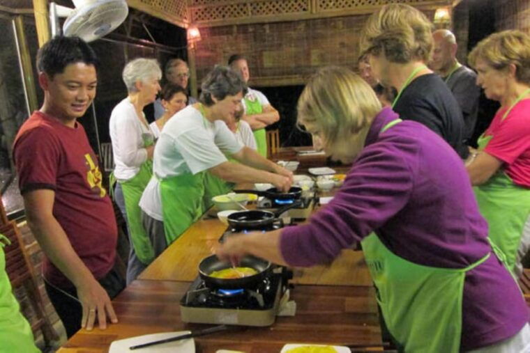 from-hue-1-day-cooking-class-in-thuy-bieu-village