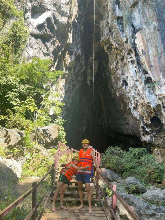 from-hue-botanic-garden-paradise-cave-and-dark-cave-tour