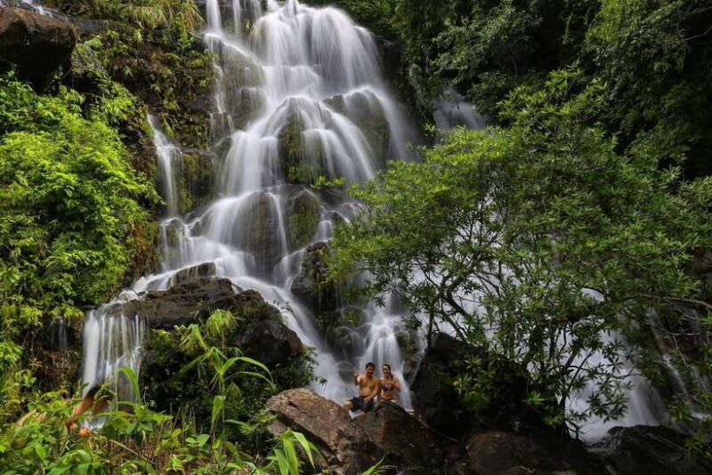 from-hue-botanic-garden-phong-nha-cave-and-dark-cave-tour