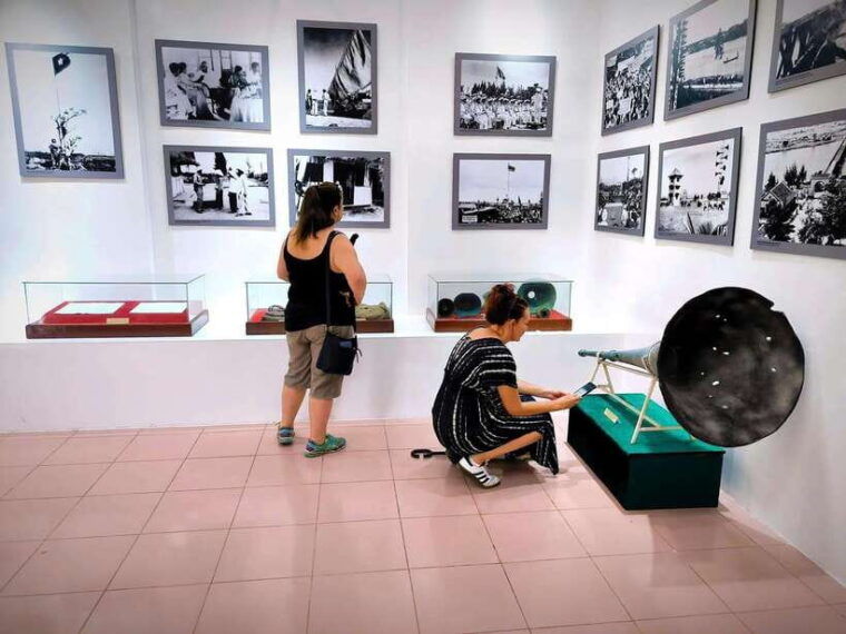 from-hue-dmz-tour-to-vinh-moc-tunnel-half-day