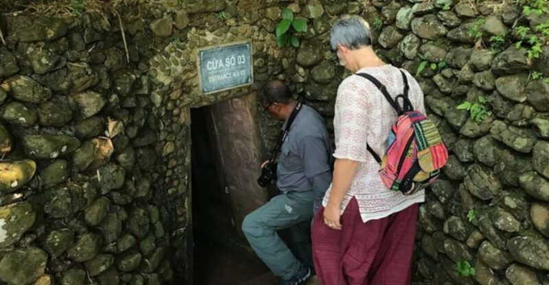 from-hue-dmz-tour-with-vinh-moc-tunnels-and-khe-sanh-base-2