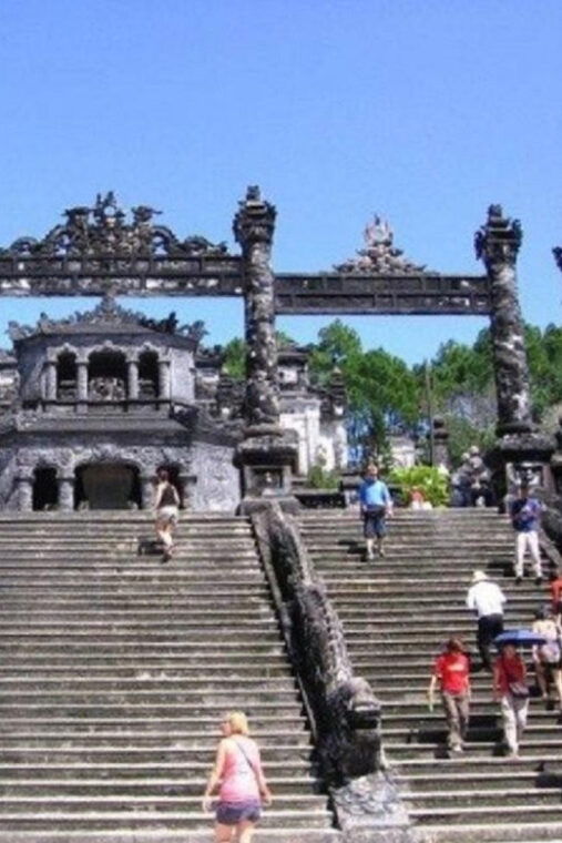 from-hue-full-day-with-tombs-citadel-pagoda-boat-trip