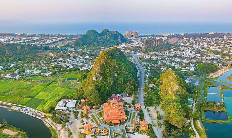 From Hue: Hoi An Guided Bus Tour with 4 Scenic Stops - Key Points