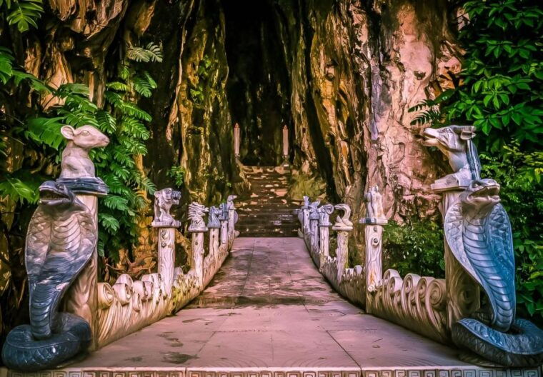 from-hue-hue-hoi-an-bus-tour
