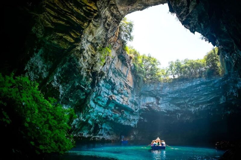 from-hue-one-day-phong-nha-cave-boat-trip-lunch-included