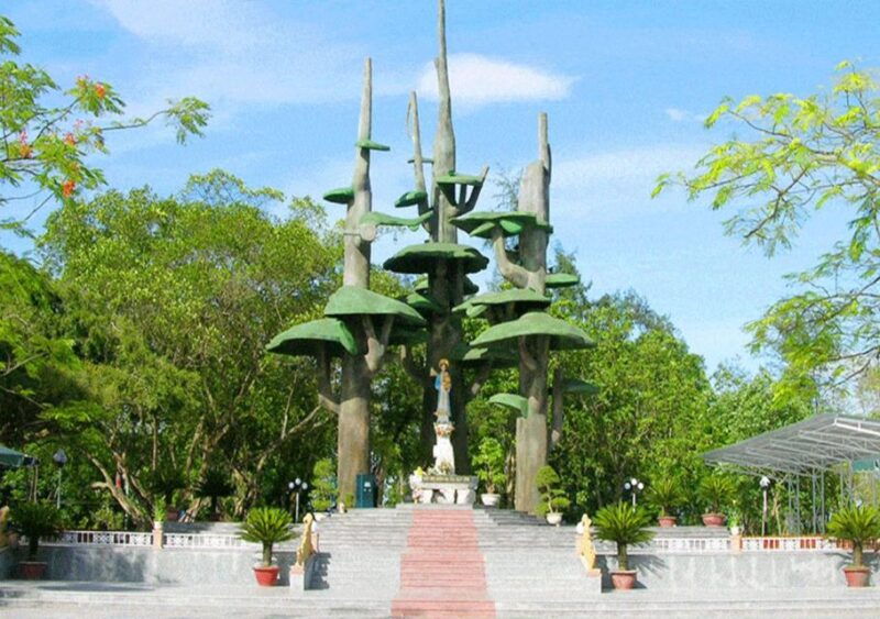 from-hue-paradise-cave-discovery-tour-even-day