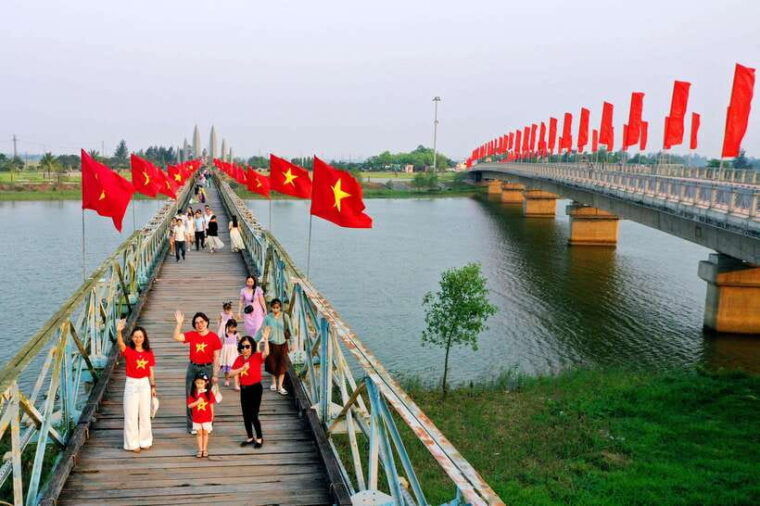 from-hue-phong-nha-cave-tour-with-boat-trip