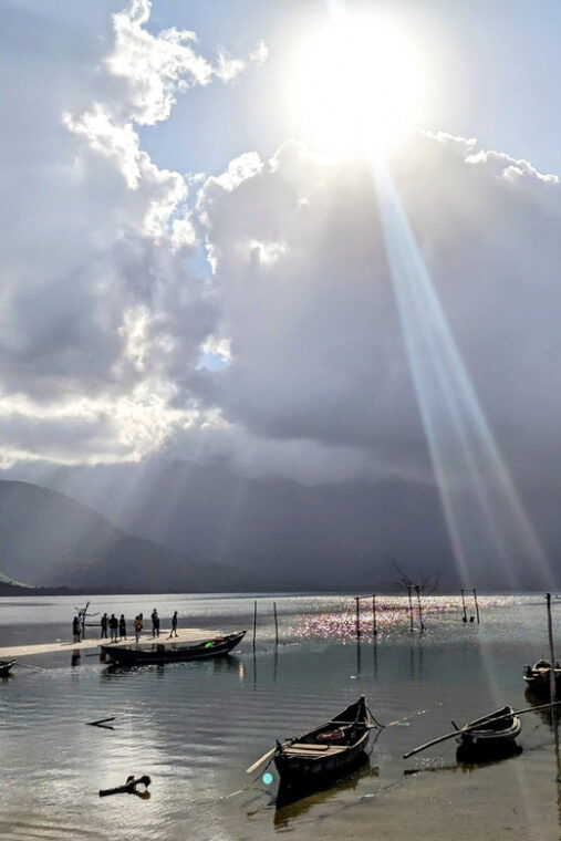 from-hue-transfer-hue-to-hoi-an-with-sightseeing-stops