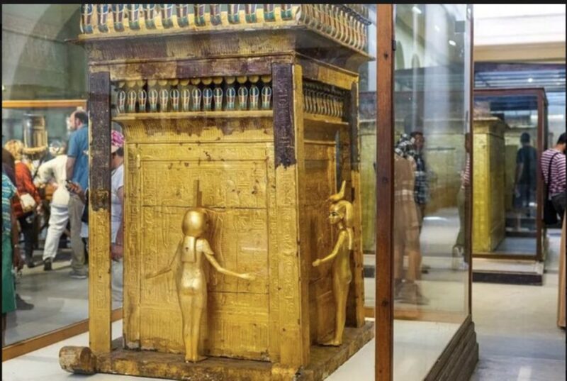 From Hurghada: Cairo Pyramids and Museum Day Trip by Flight - Who Should Consider This Tour?