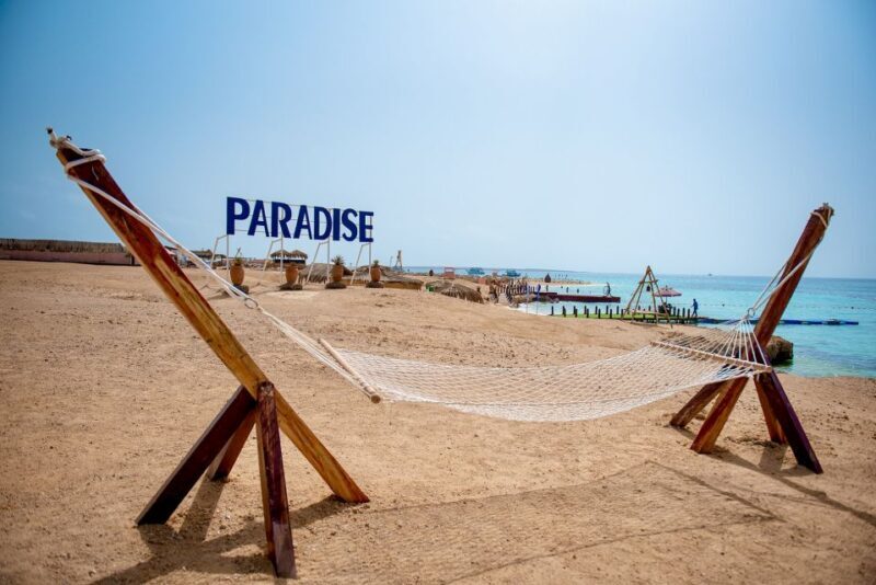 From Hurghada: Paradise Island Snorkeling Cruise with Lunch - How It Starts: Pickups and Departures