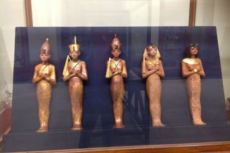 From Hurghada: Private Day Trip to Cairo with Meals - Who Should Consider This Tour?