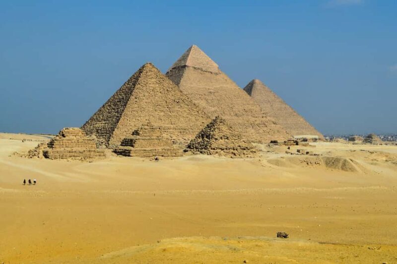 From Hurghada: Pyramids & Museum Small Group Tour by Van - Lunch and Return Journey