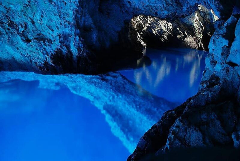 from-hvar-blue-cave-group-speedboat-tour-full-day
