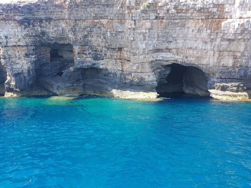 from-hvar-blue-cave-group-speedboat-tour-full-day