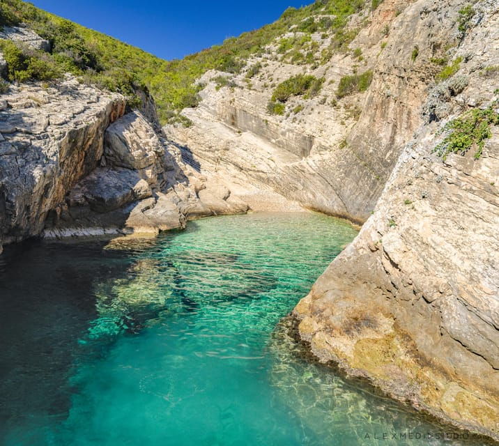 from-hvar-blue-cave-vis-pakleni-islands-private-boat-tour