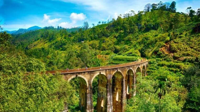 from-induruwa-maha-induruwa-kosgoda-day-trip-to-ella