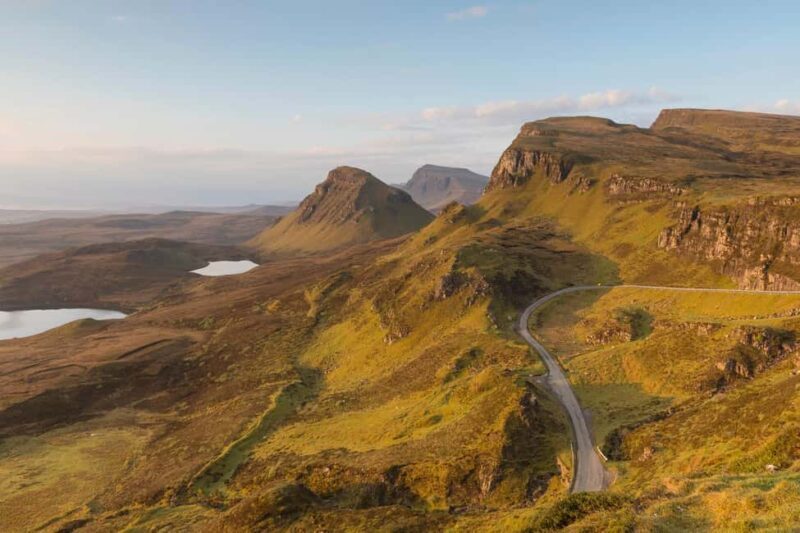 From Inverness: Isle of Skye and Eilean Donan Castle Tour - Returning via Kyleakin and Scenic Highland Routes