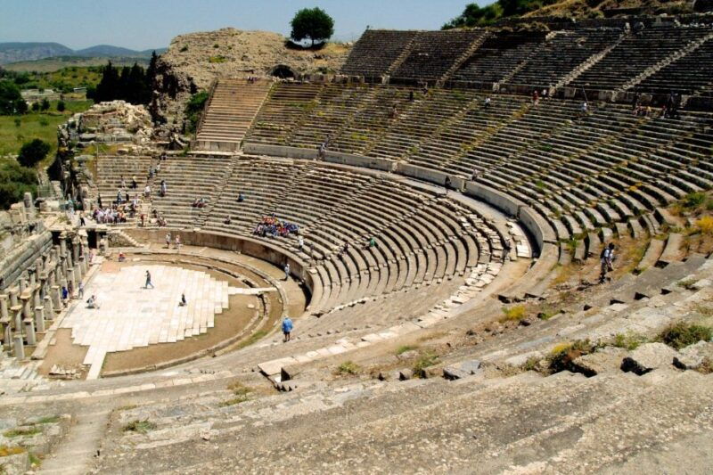 from-istanbul-2-day-ephesus-pamukkale-hierapolis-tour